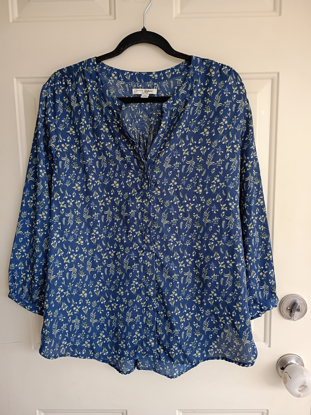 JACHS Girlfriend Blue Floral Split-Neck Hidden Button 3/4 Sleeve Blouse Large - Picture 3 of 7